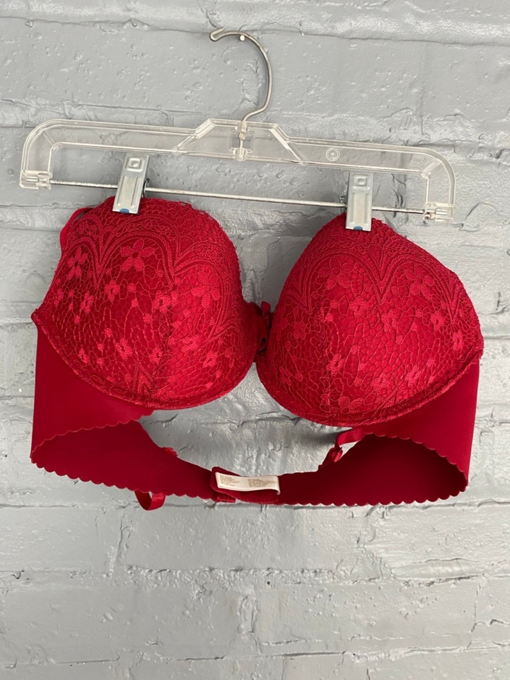 Adrienne Vittadini Red Lace Push-Up Bra